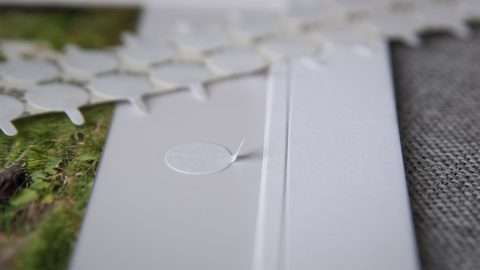 Adhesive Dots are easy to use: simply stick and peel