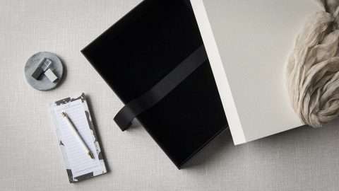 The interior is lined with black felt