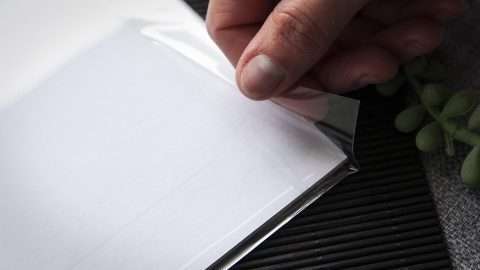 Easily seal the Plastic Sleeve