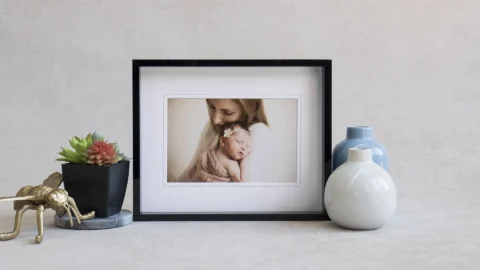 Edge-Frame-Black-03.webp
